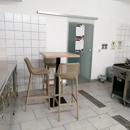 Hostel Hostel Vojnik *