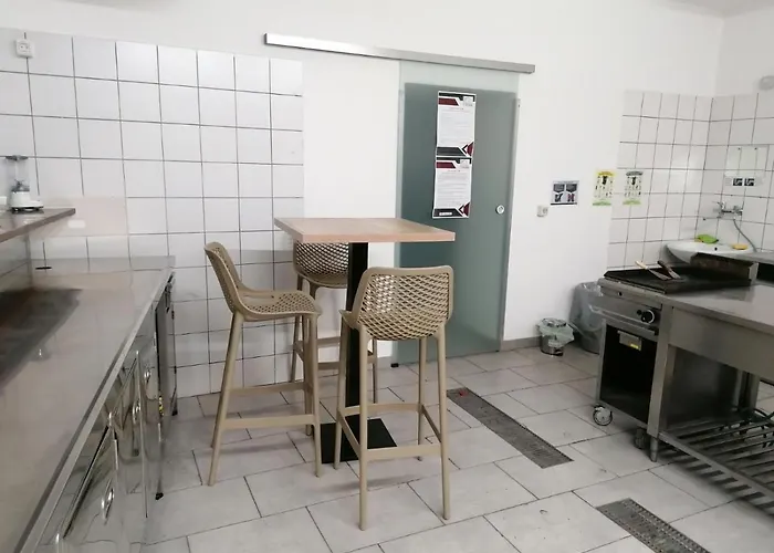 Хостел Hostel Vojnik *