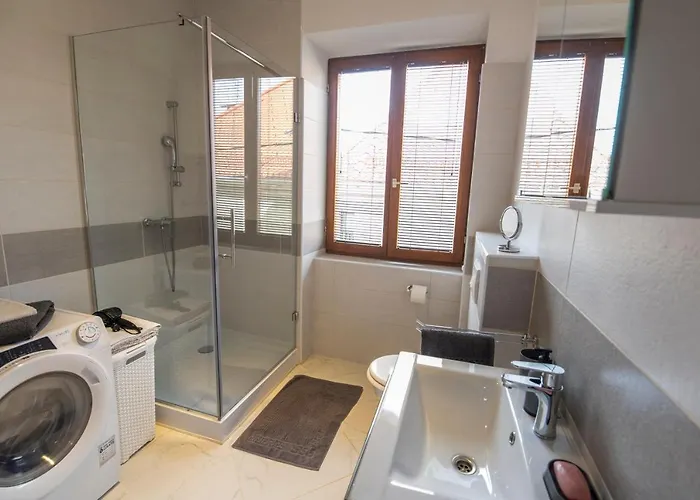 Hostel Vojnik * Vojnik