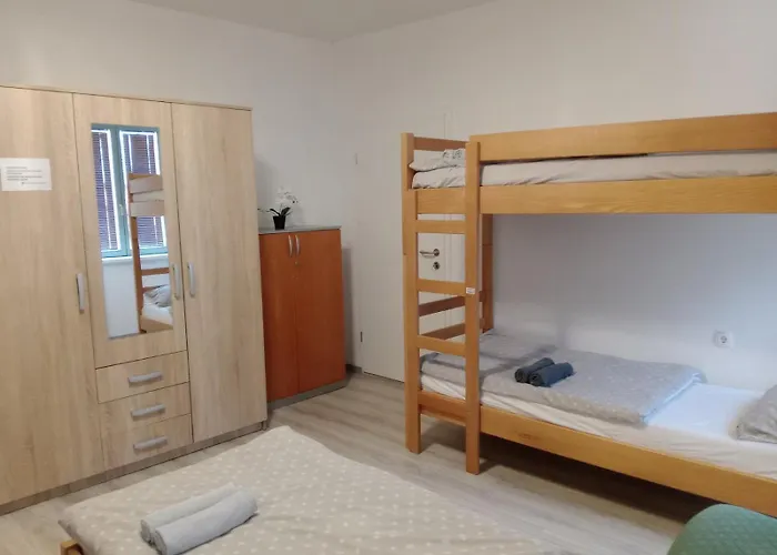 Хостел Hostel Vojnik